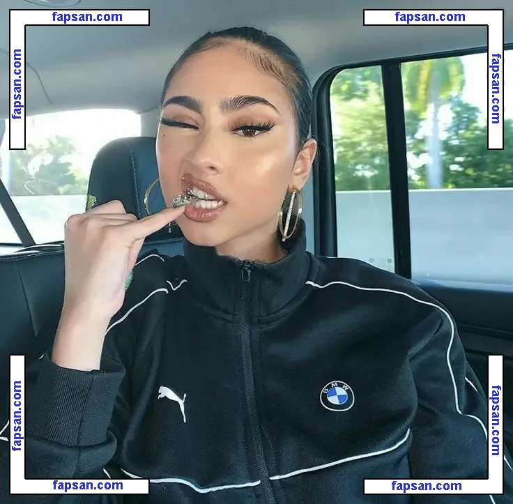 Paloma Mami голая фото #0044 с Онлифанс