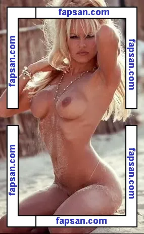 Pamela Anderson голая фото #0562 с Онлифанс