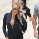 Pamela Anderson голая #1711