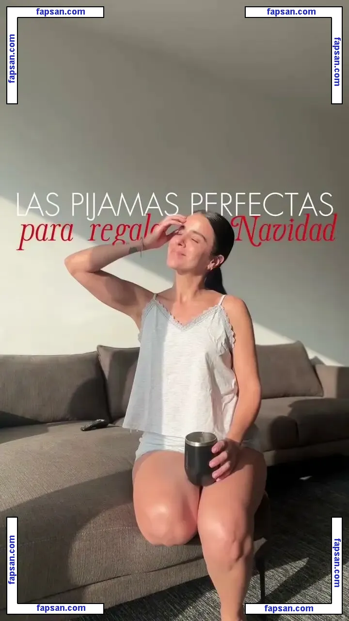 Pamela Manzano голая фото #0003 с Онлифанс