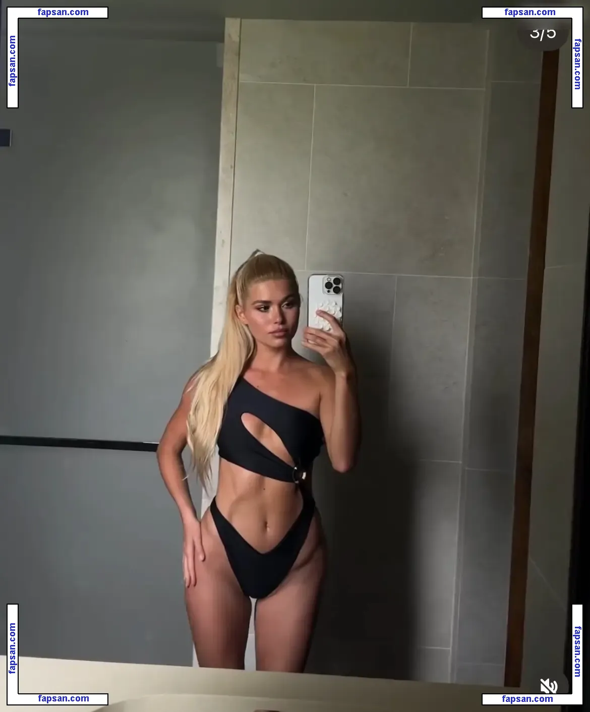 Pamela Reif nude photo #0445 from OnlyFans