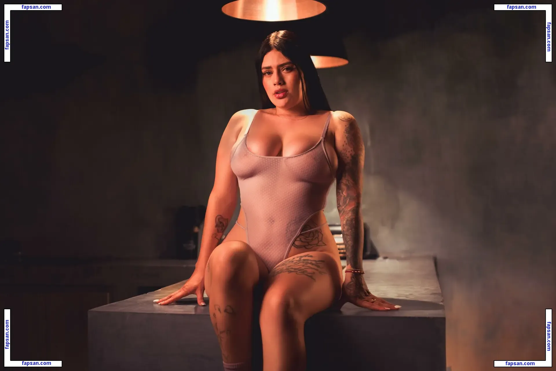 pamemiller1 nude photo #0018 from OnlyFans