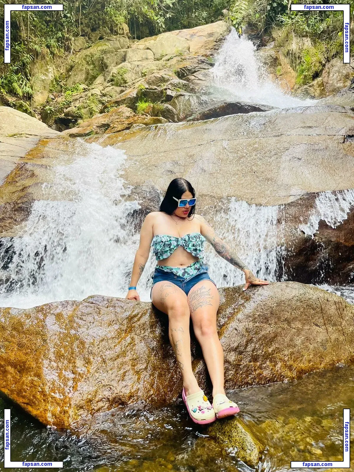 pamemiller1 nude photo #0021 from OnlyFans