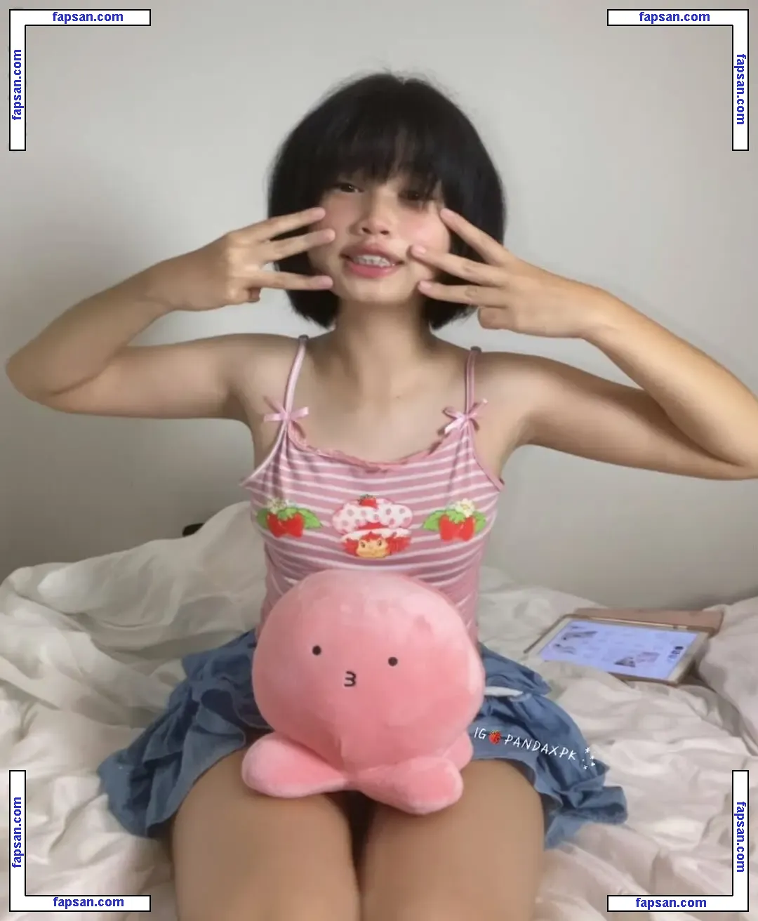 Pandaxpk nude photo #0002 from OnlyFans