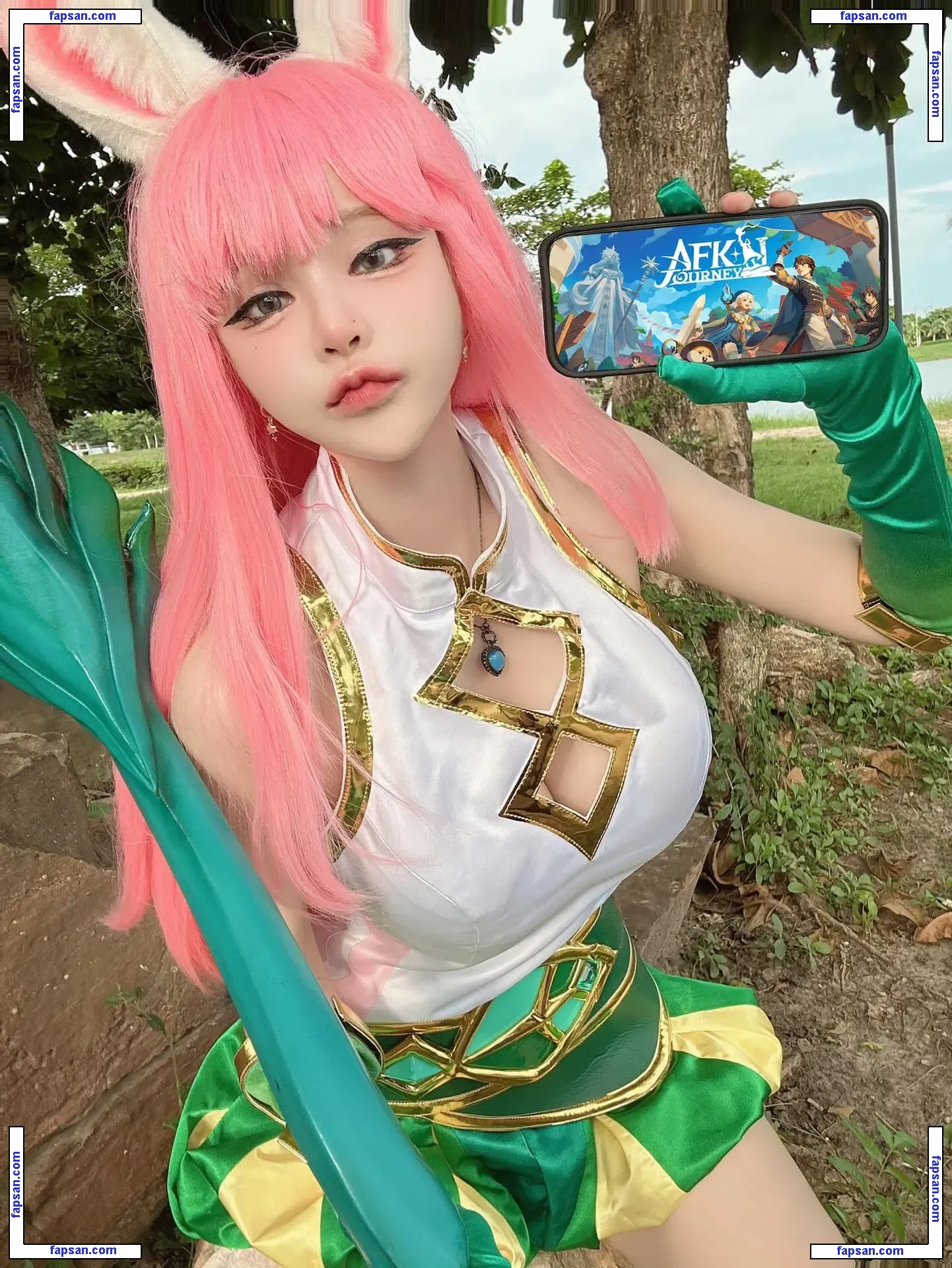 pang3pong голая фото #0083 с Онлифанс