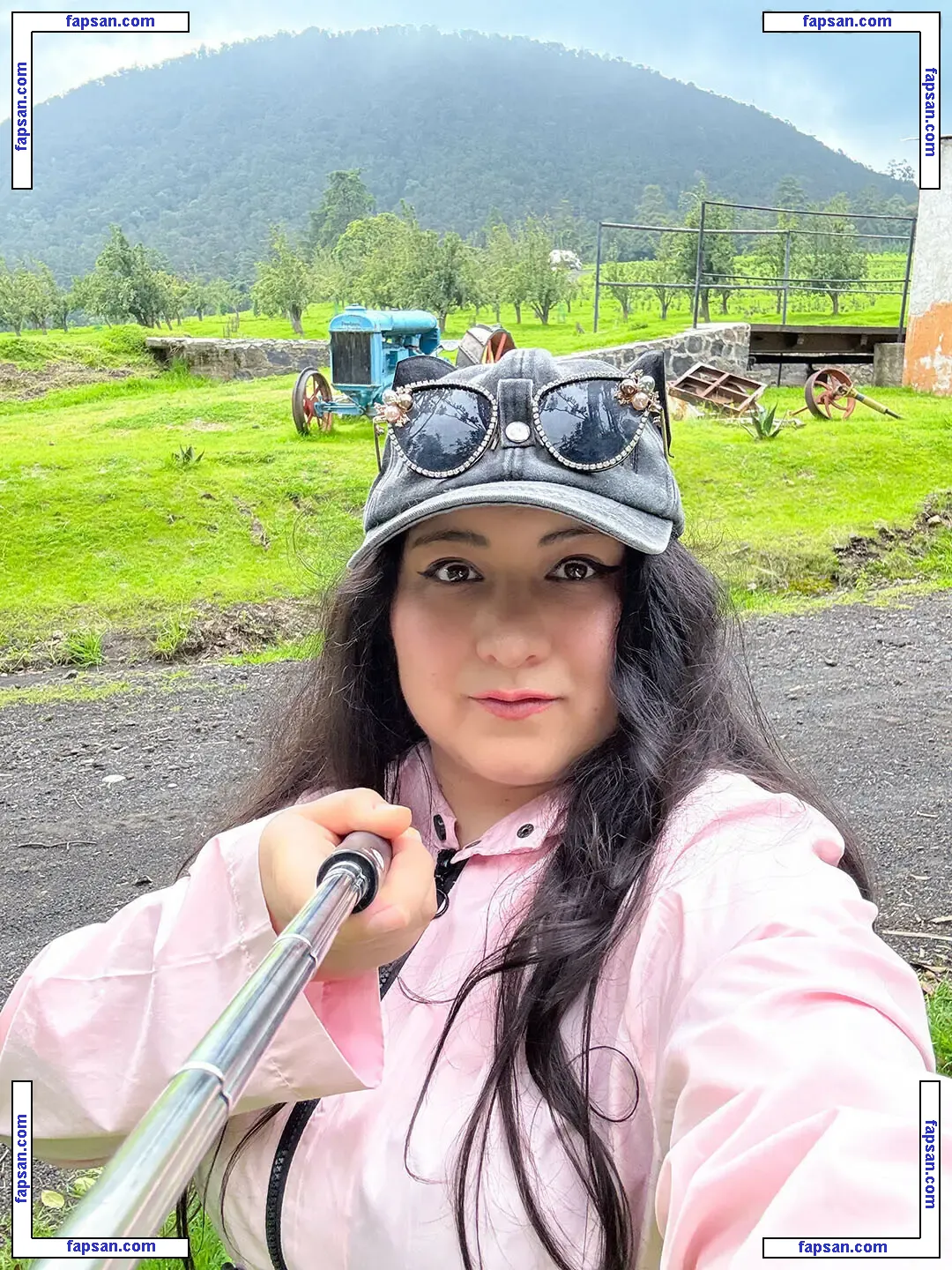 pangelvil nude photo #0007 from OnlyFans