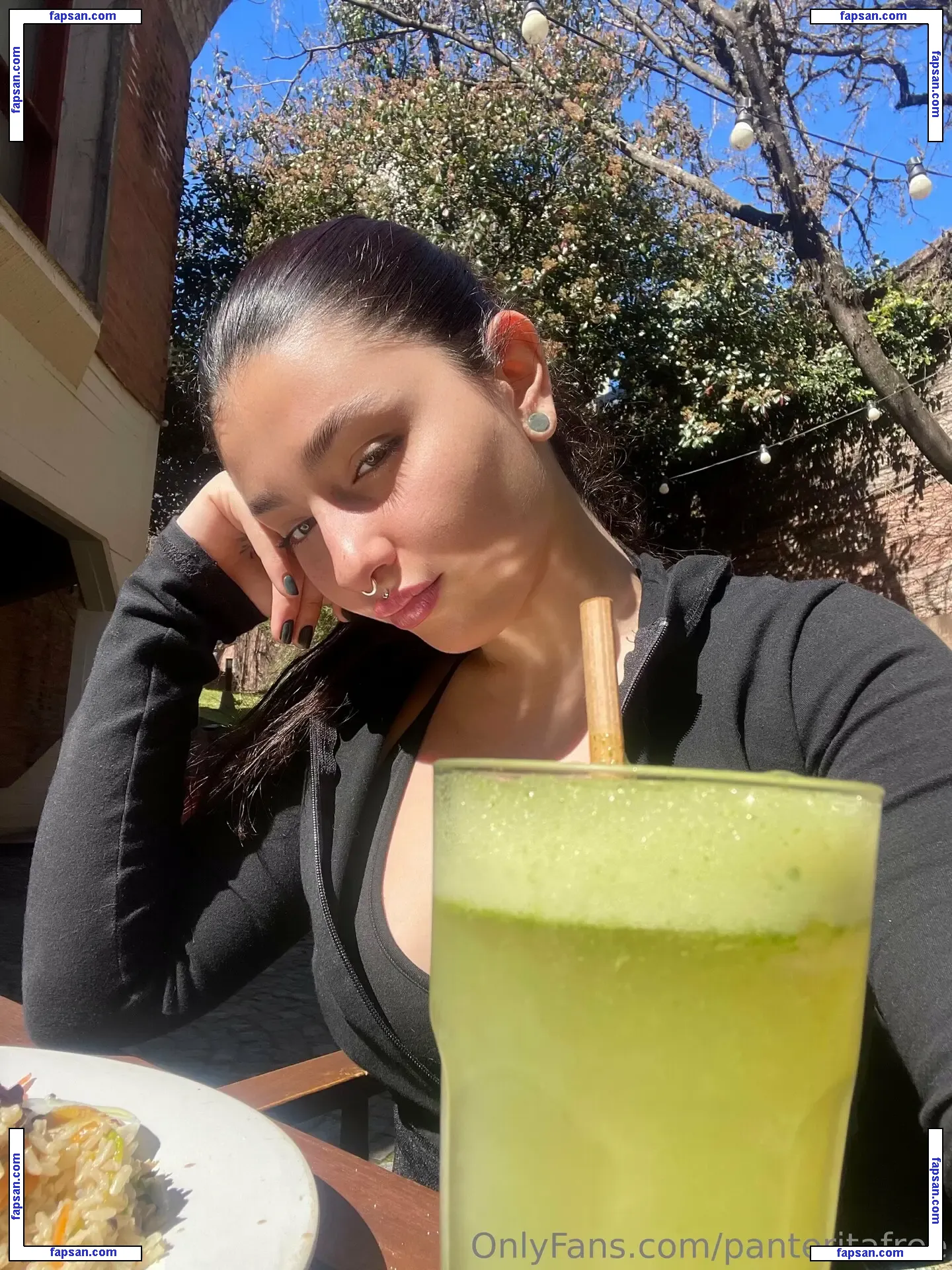 panteritafree голая фото #0007 с Онлифанс