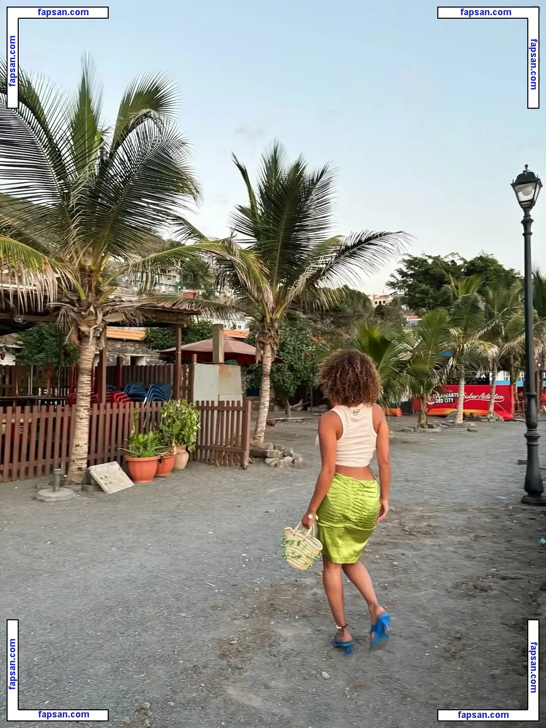 Paola Locatelli nude photo #0180 from OnlyFans