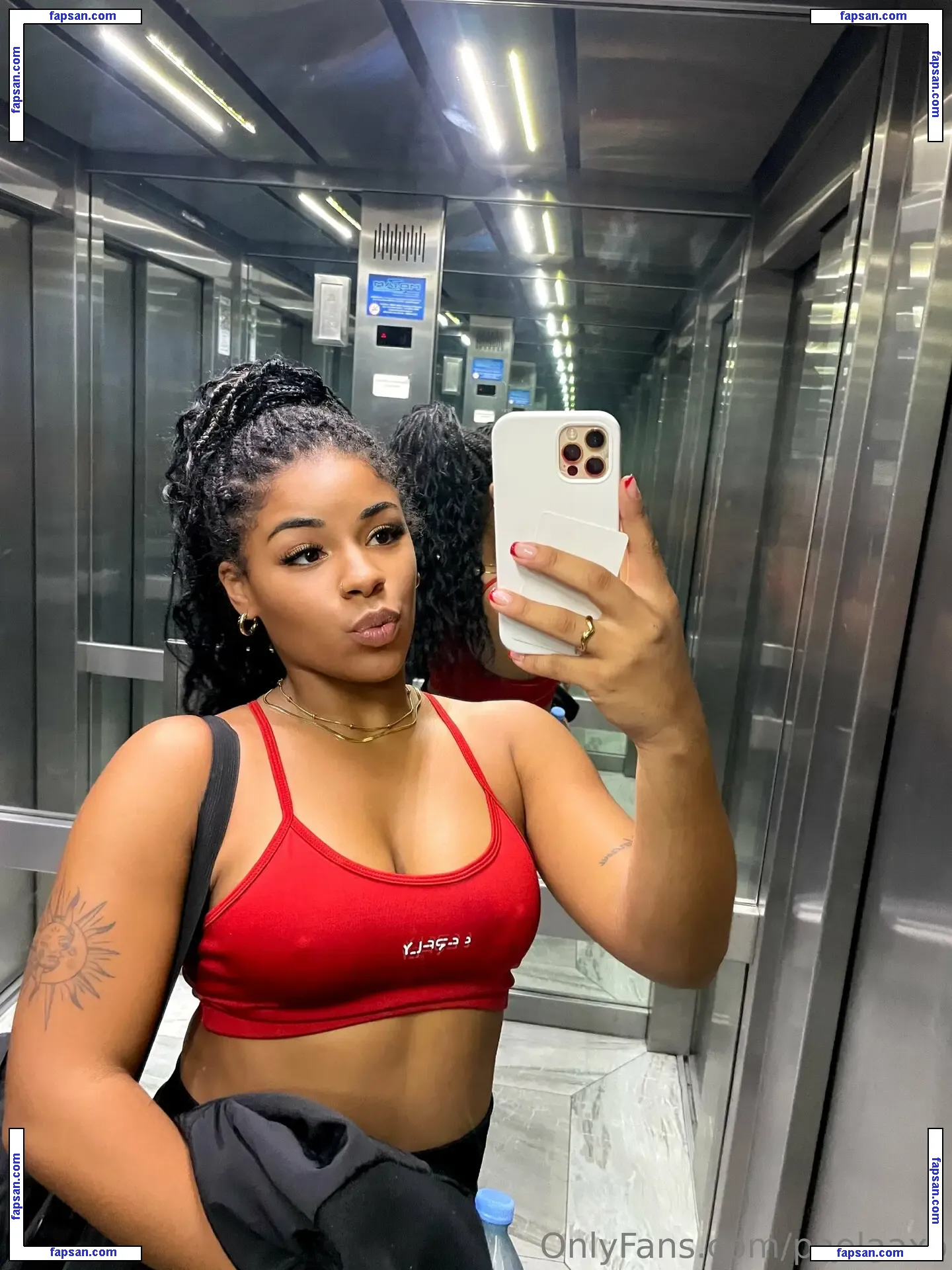 paolaaxo nude photo #0021 from OnlyFans