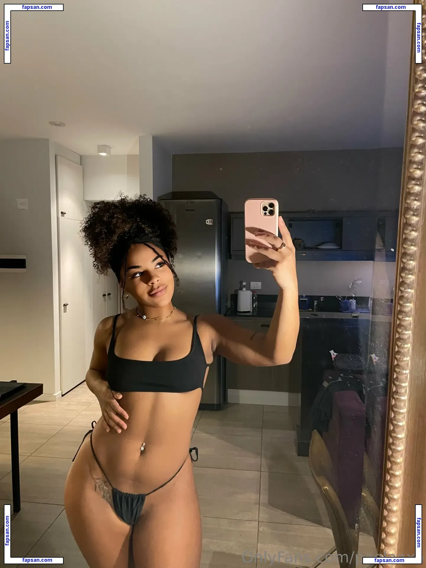 paolaaxo nude photo #0089 from OnlyFans