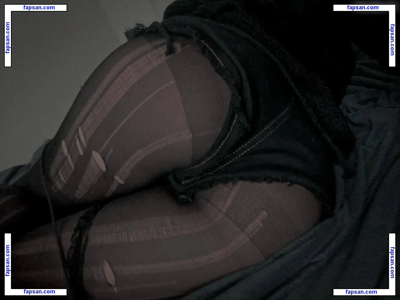 Par4d0xy nude photo #0025 from OnlyFans
