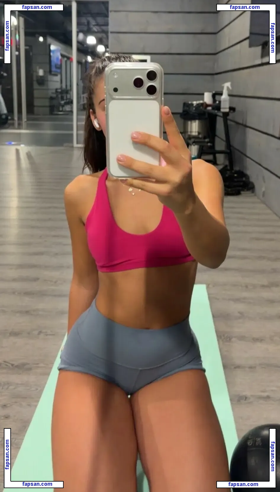 Pardiss Carello голая фото #0047 с Онлифанс