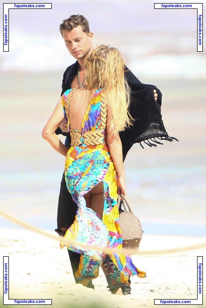 Paris Hilton / parishilton nude photo #0728 from OnlyFans