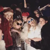Paris Hilton голая #0192
