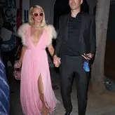 Paris Hilton голая #3063
