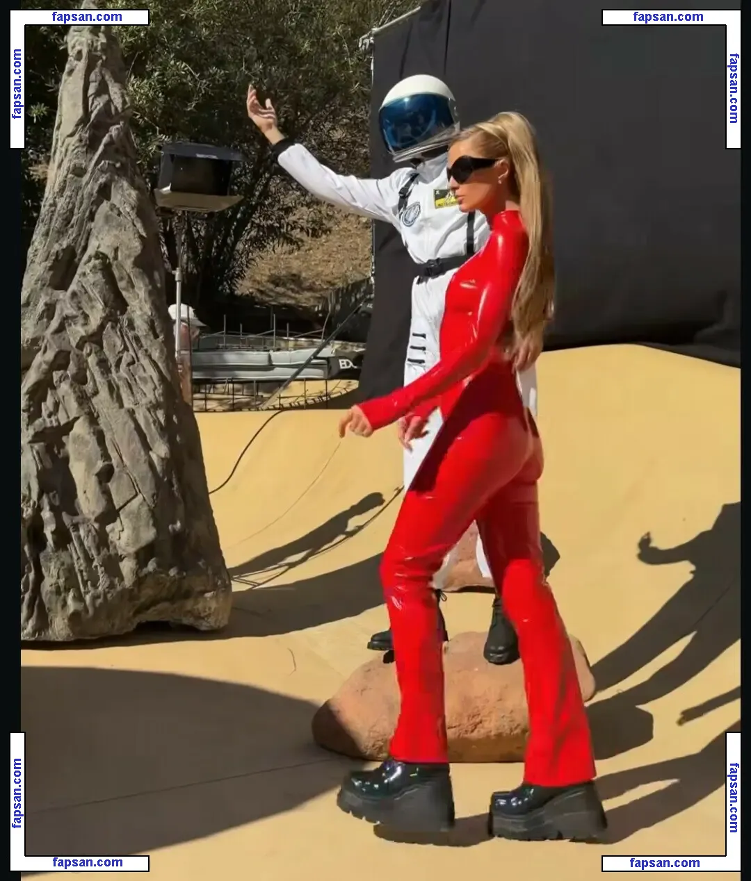 Paris Hilton голая фото #5055 с Онлифанс