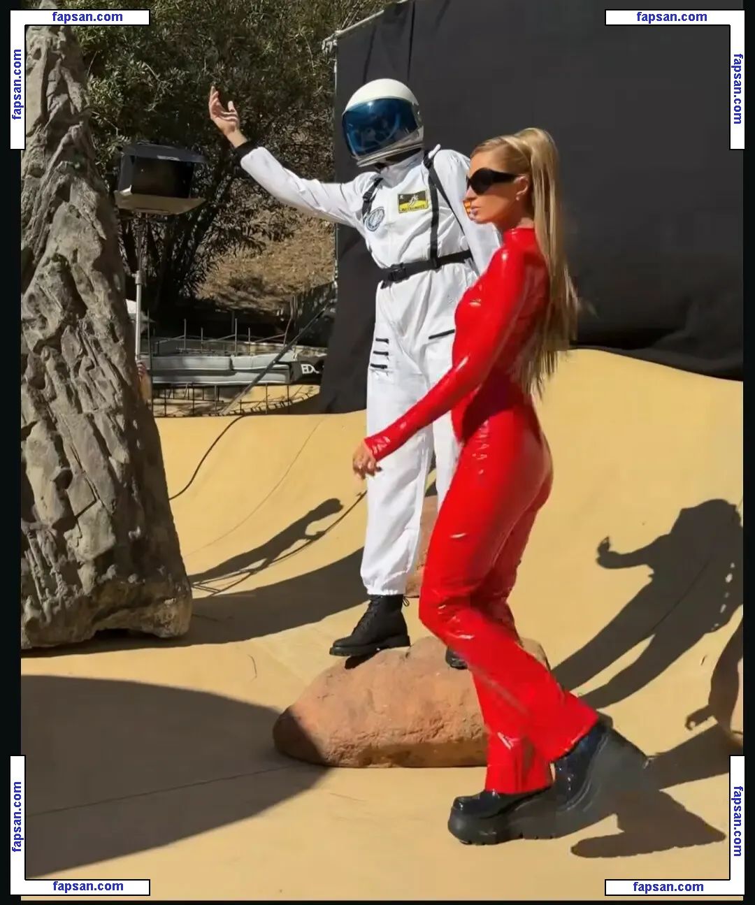 Paris Hilton голая фото #5057 с Онлифанс