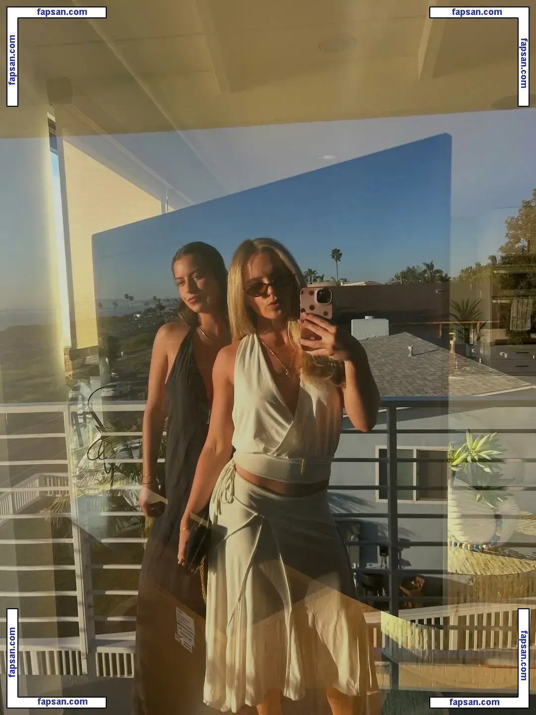 Parker Hines голая фото #0099 с Онлифанс