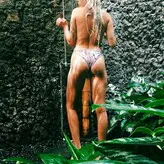 Parnevik голая #0002