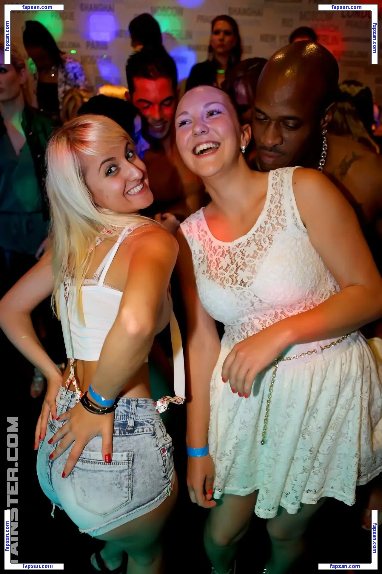 Party Hardcore голая фото #0090 с Онлифанс