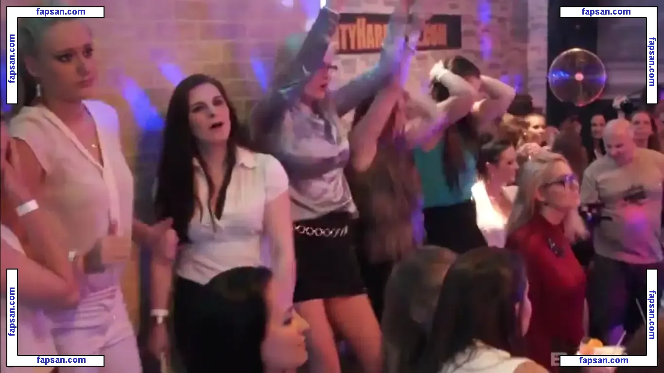 Party Hardcore голая фото #0142 с Онлифанс