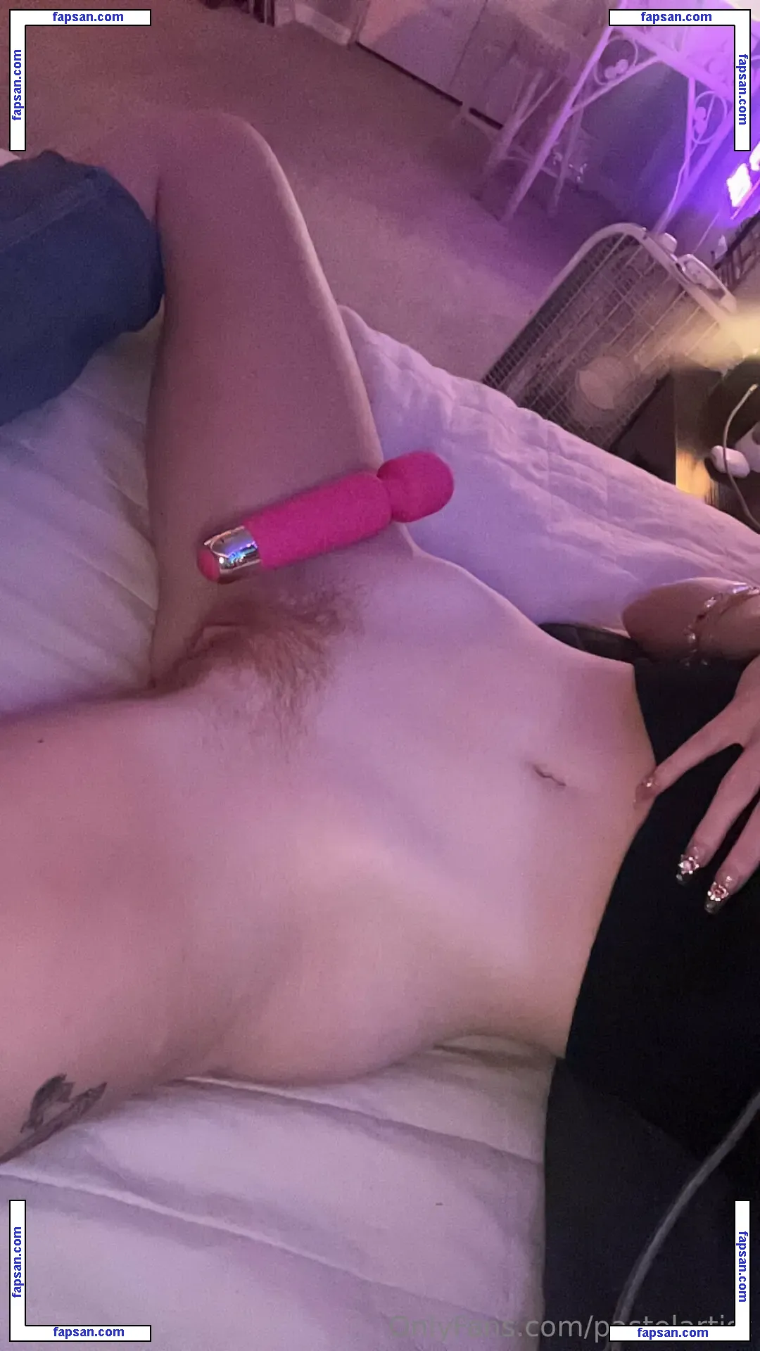 pastelartist nude photo #0075 from OnlyFans