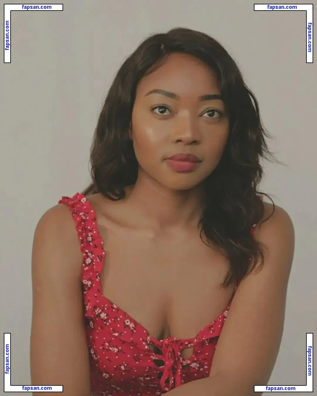 Patience Xina голая фото #0003 с Онлифанс