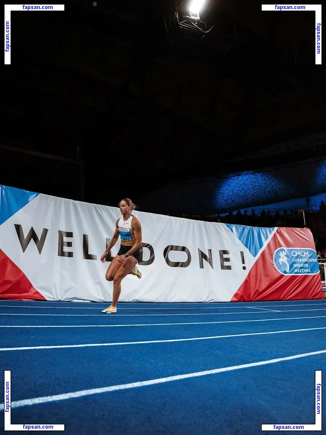 Patrizia Van Der Weken голая фото #0024 с Онлифанс