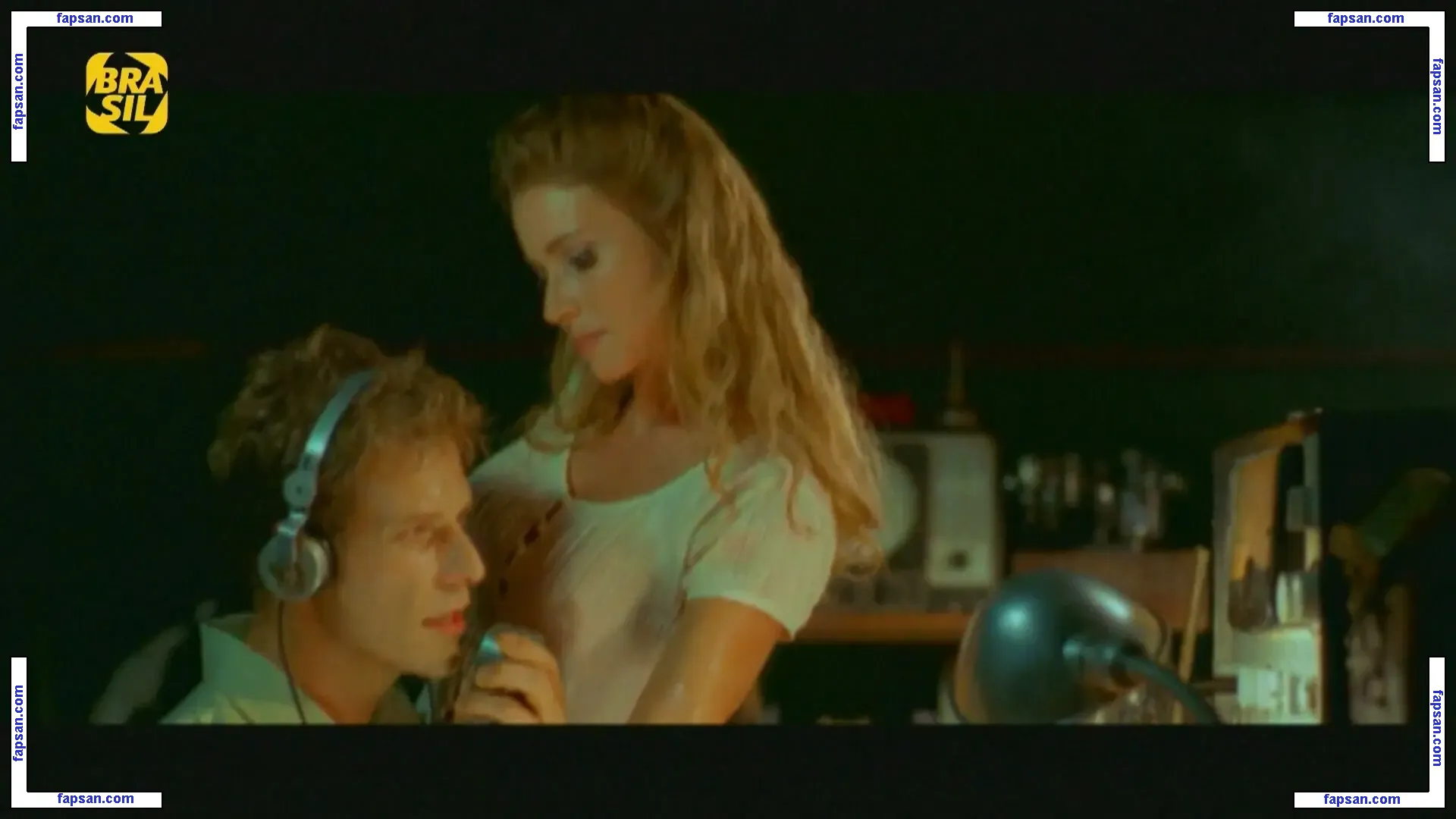 Paula Burlamaqui nude photo #0020 from OnlyFans