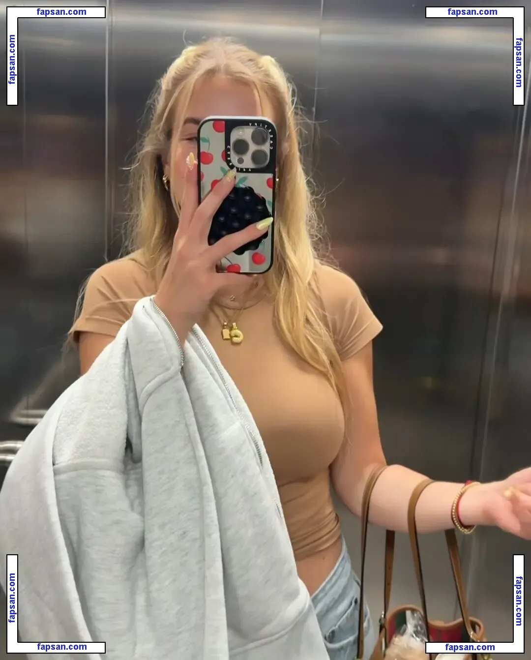 Paula Doeringer nude photo #0103 from OnlyFans