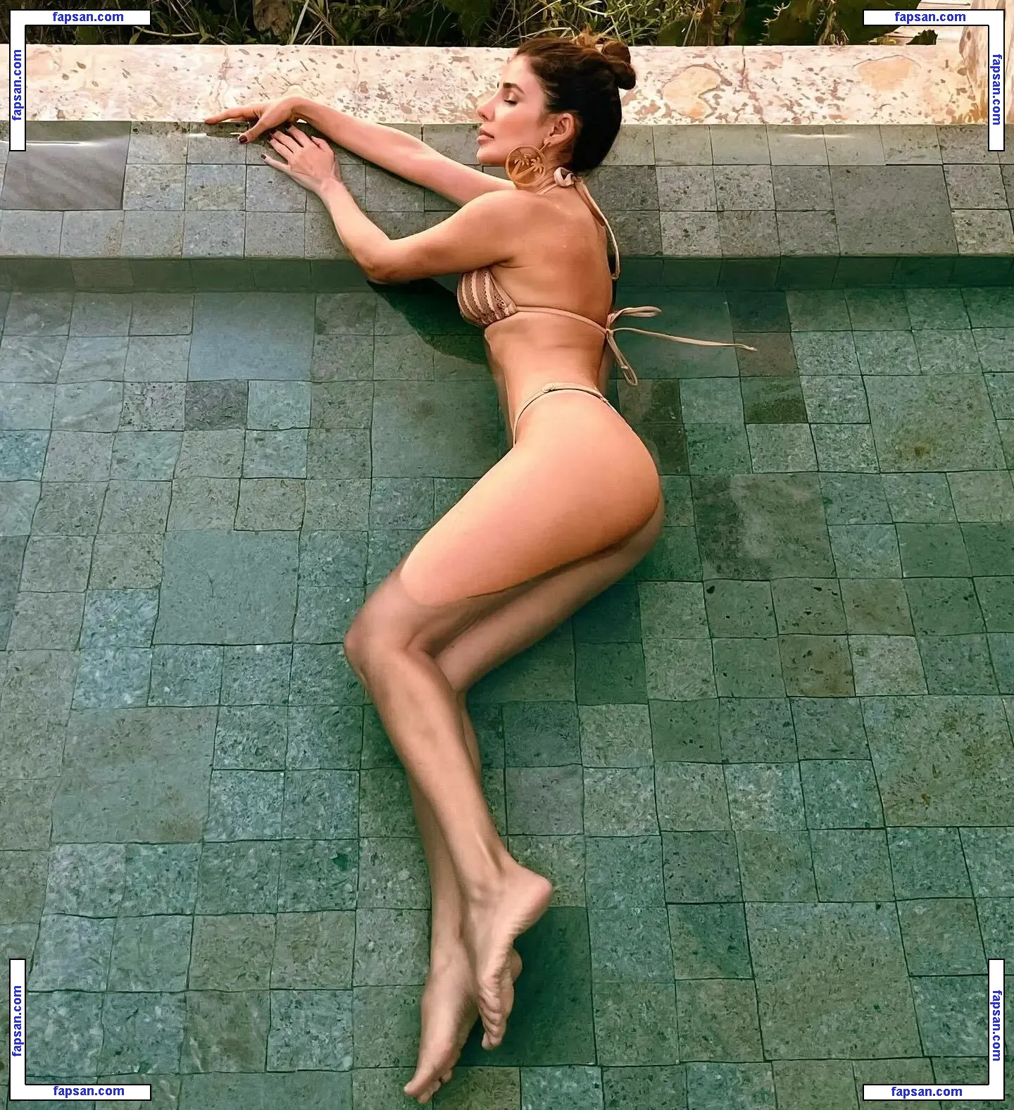 Paula Fernandes nude photo #0014 from OnlyFans