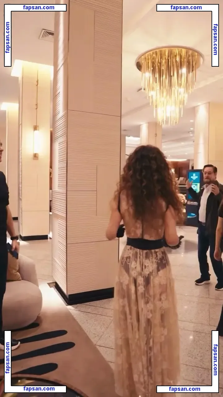 Paula Fernandes голая фото #0049 с Онлифанс