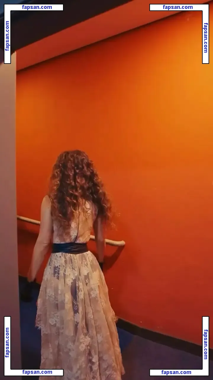 Paula Fernandes голая фото #0051 с Онлифанс