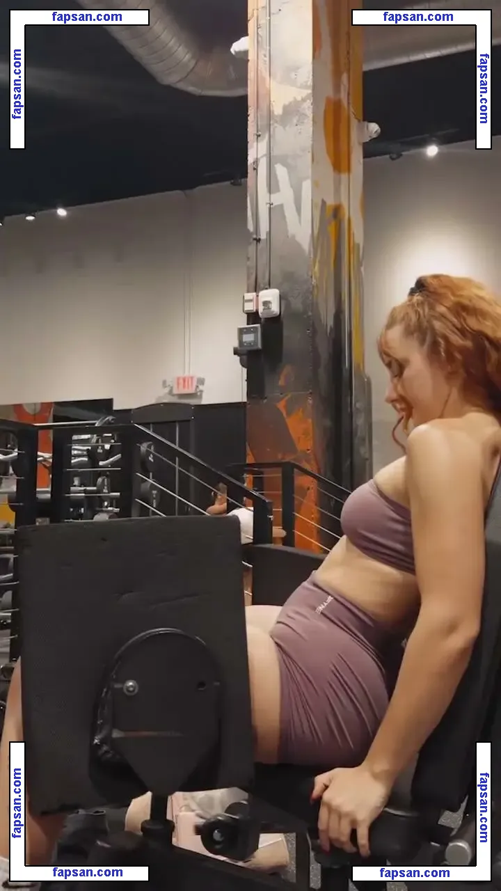 Paula Sanchiz Paulattier nude photo #0019 from OnlyFans