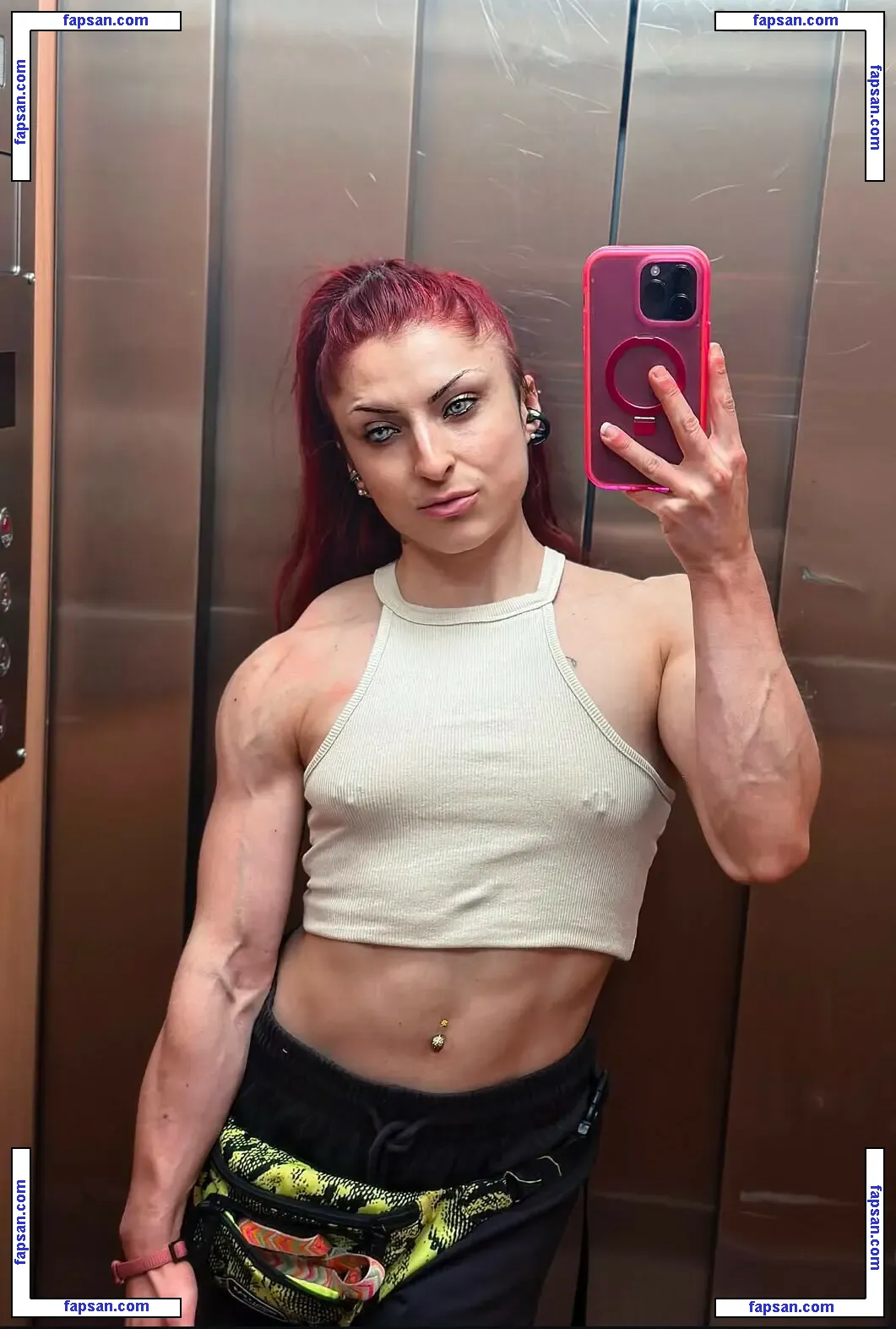 Paulitaaaagomez nude photo #0010 from OnlyFans