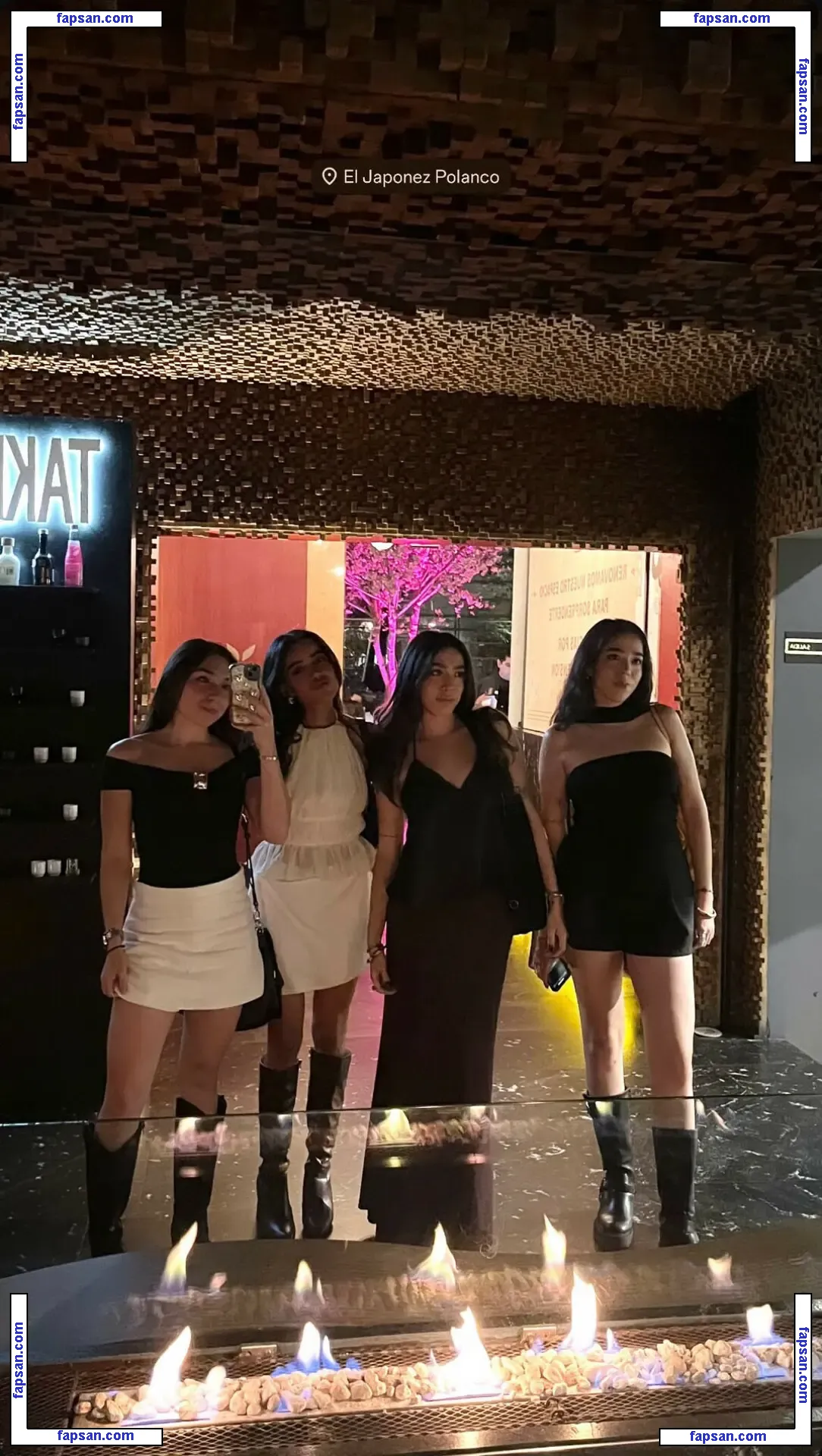 paumove голая фото #0034 с Онлифанс