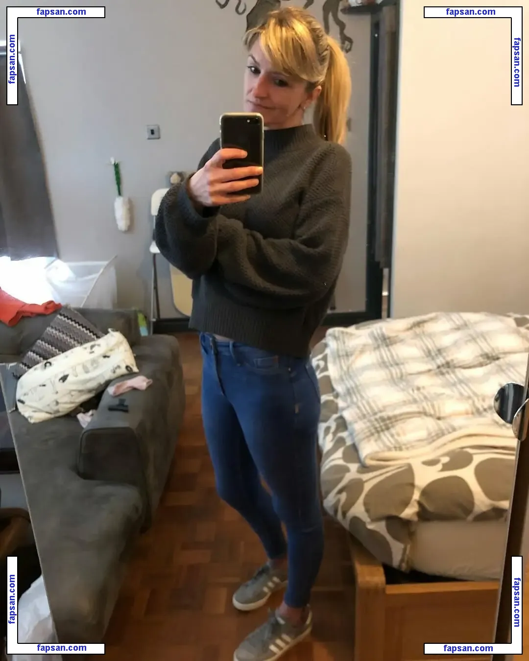 payingformydivorce nude photo #0014 from OnlyFans