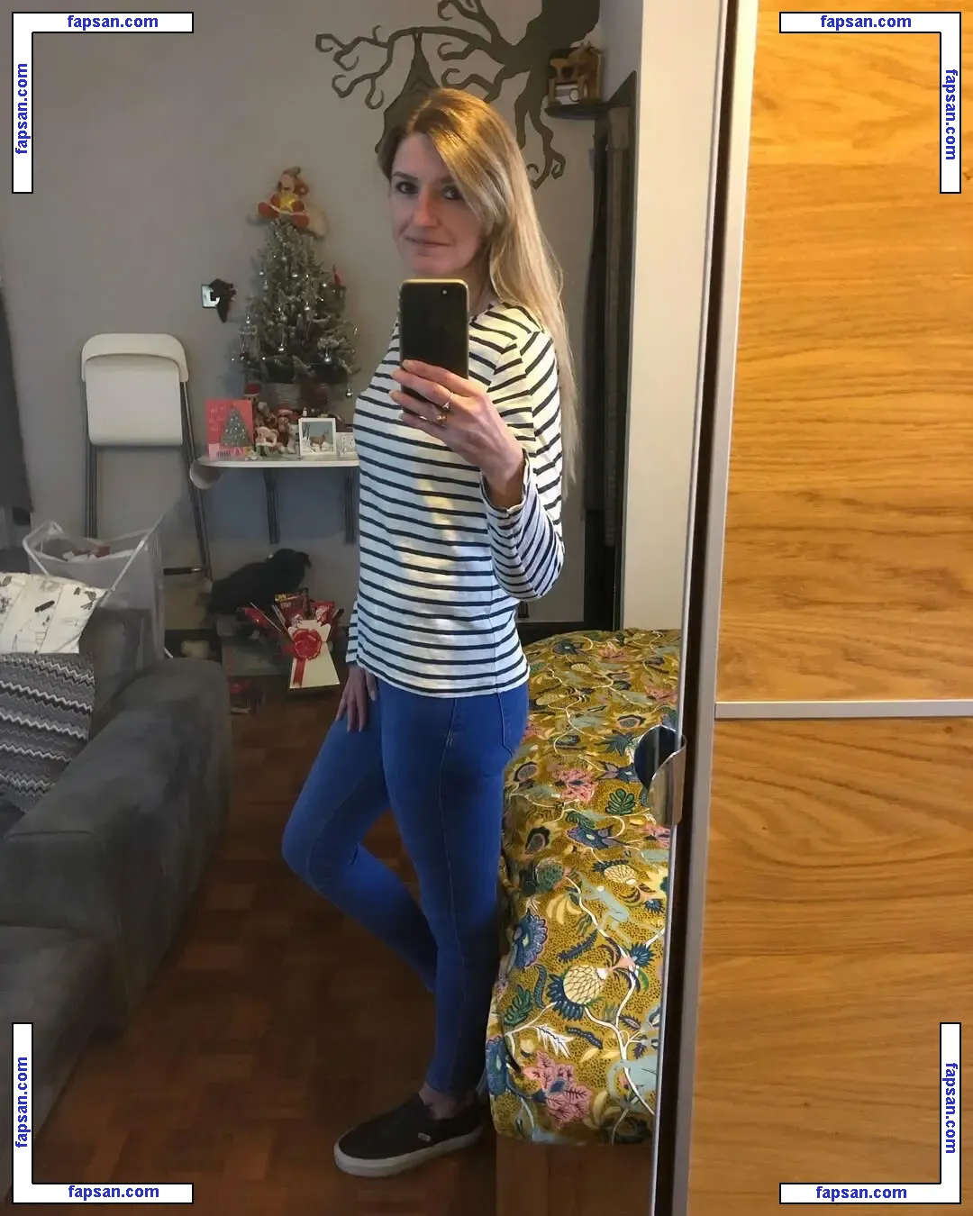 payingformydivorce nude photo #0018 from OnlyFans