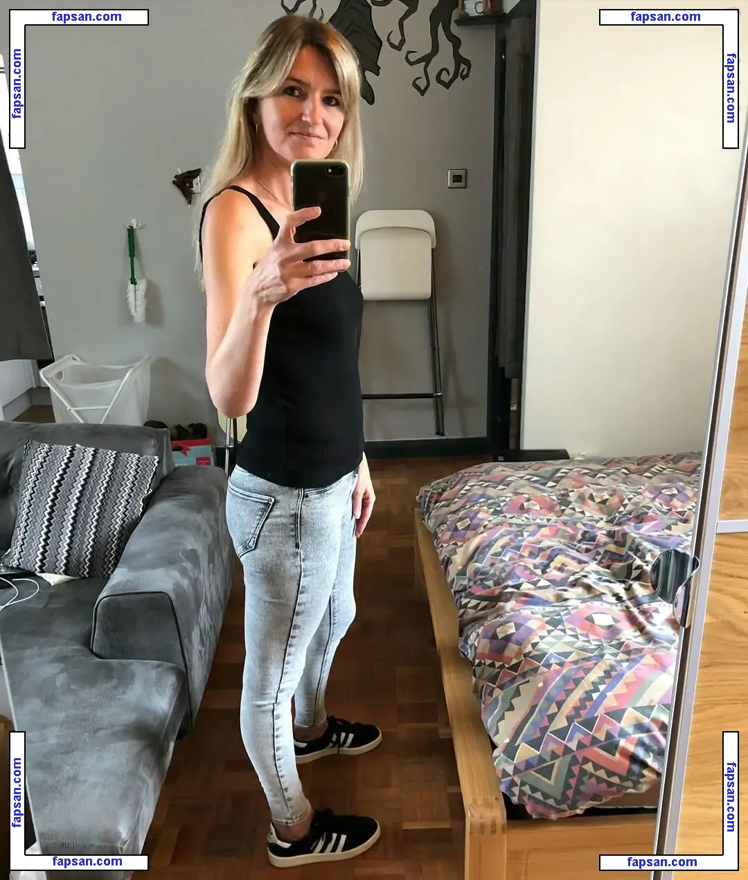 payingformydivorce nude photo #0024 from OnlyFans