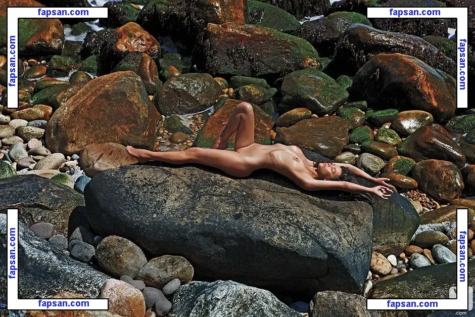 Paz de la Huerta nude photo #0312 from OnlyFans