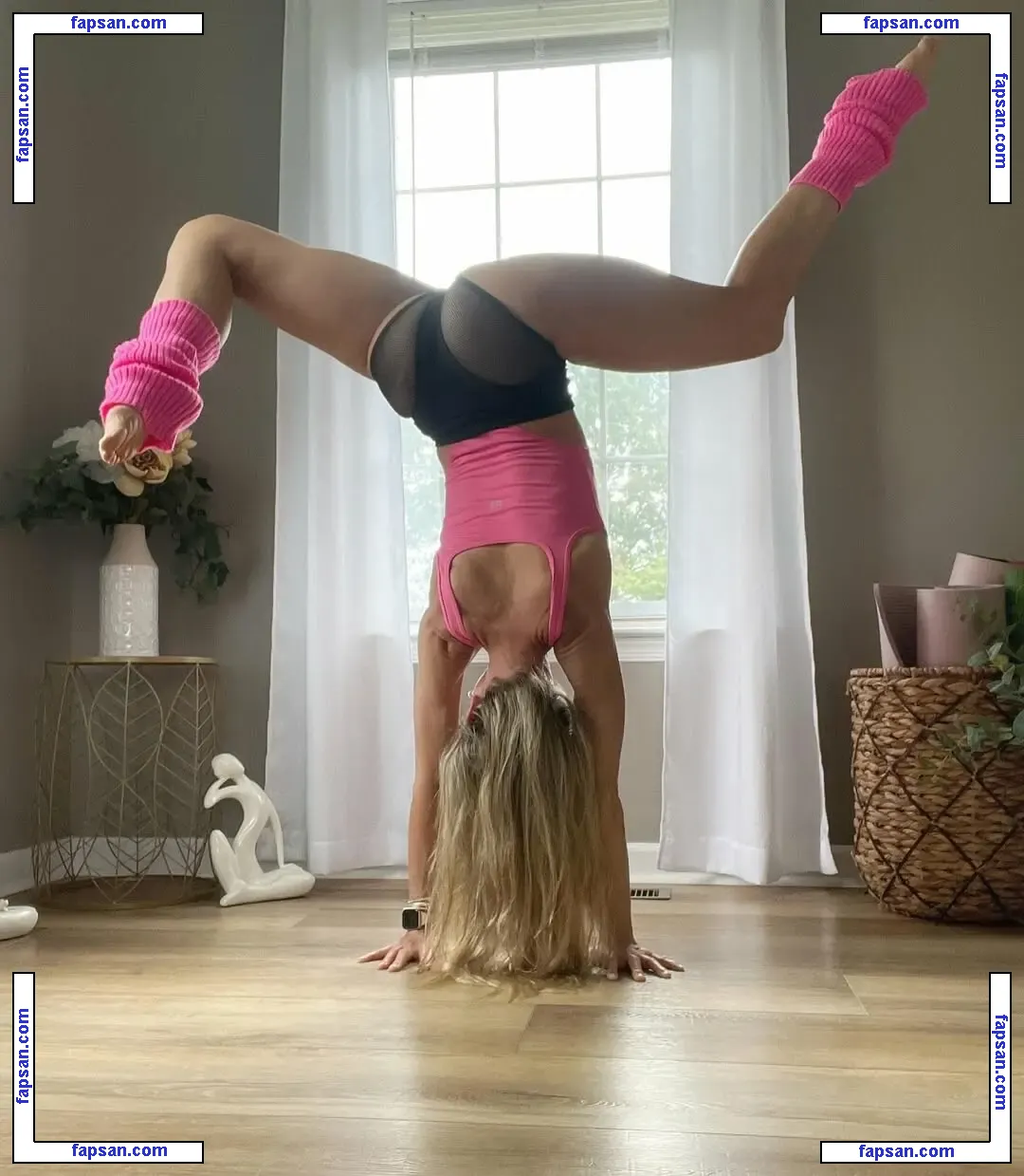 Peacefulfit nude photo #0121 from OnlyFans