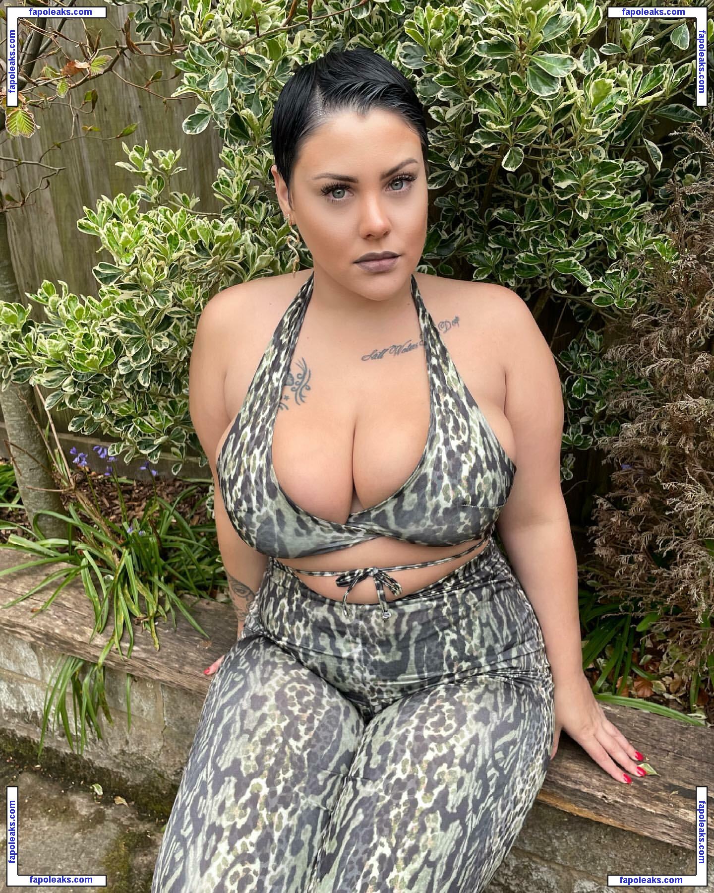 Peaches / peaches_inthecut / peachesnisker nude photo #0012 from OnlyFans