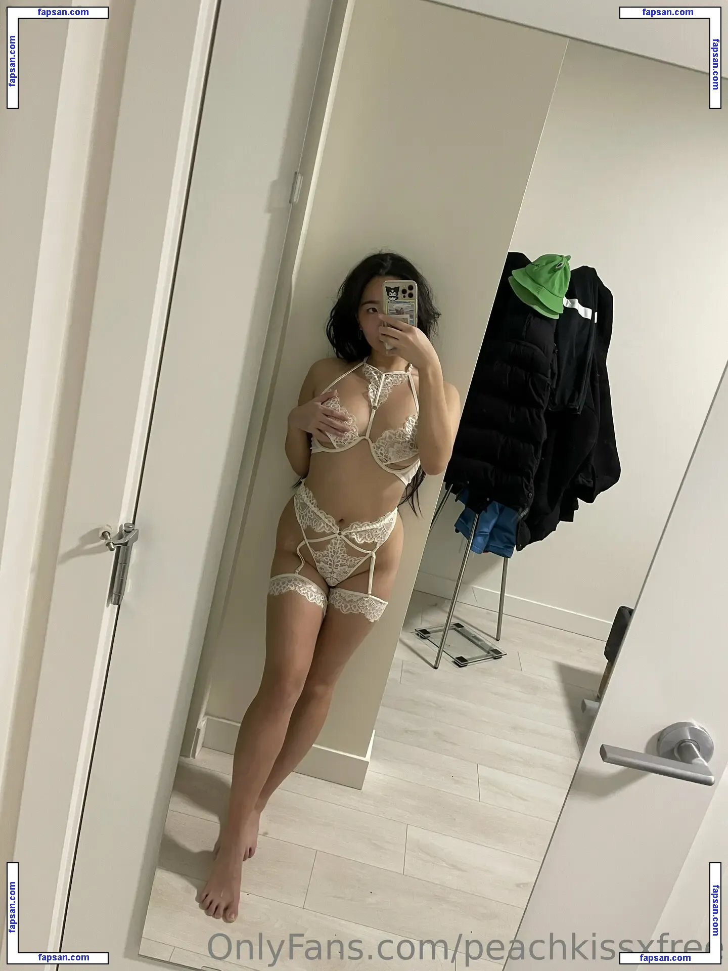 peachkissxfree nude photo #0042 from OnlyFans