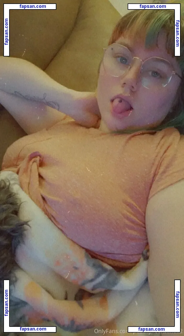 peachykeenstine22 nude photo #0025 from OnlyFans