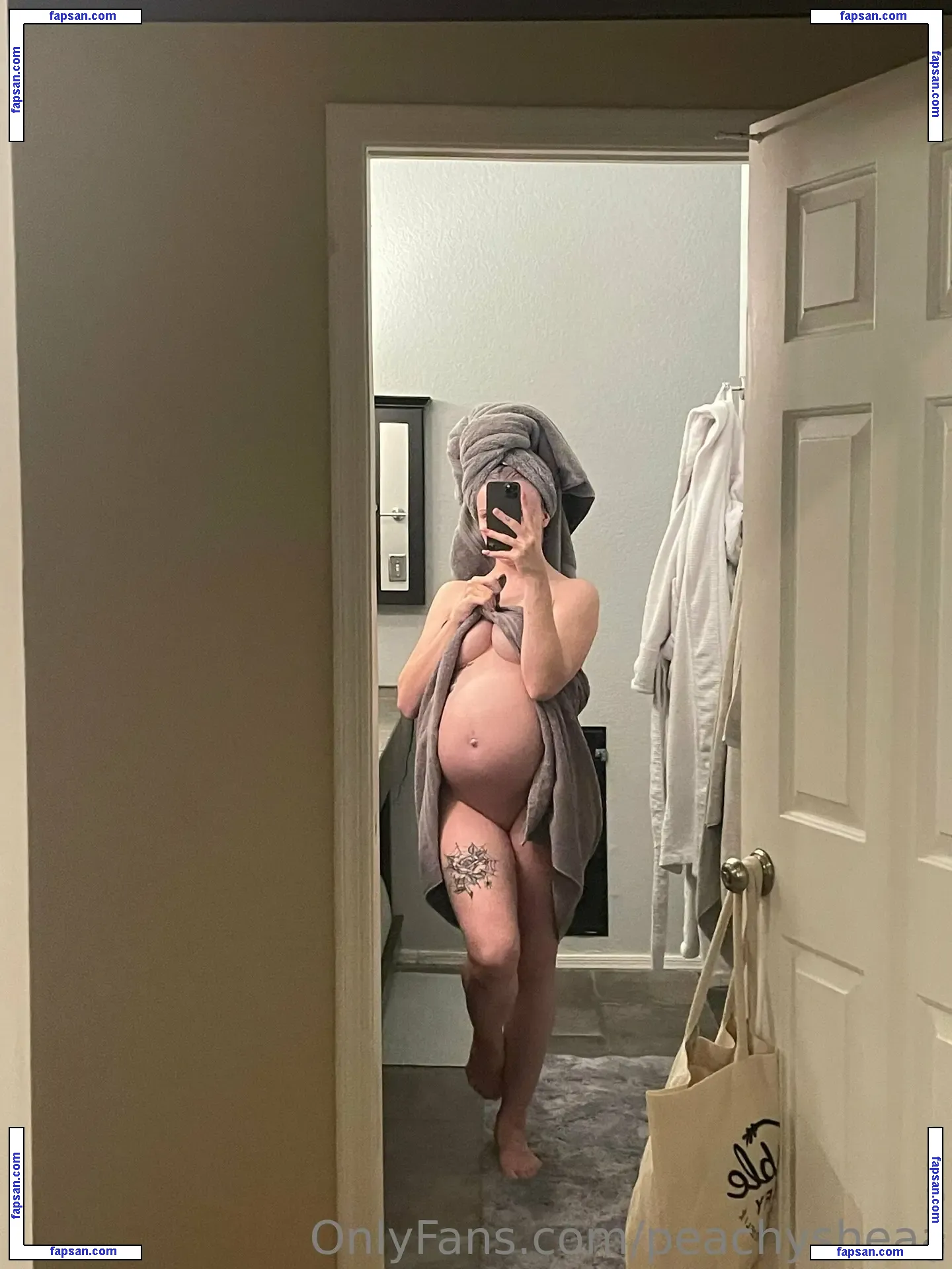 PeachyShea nude photo #0062 from OnlyFans