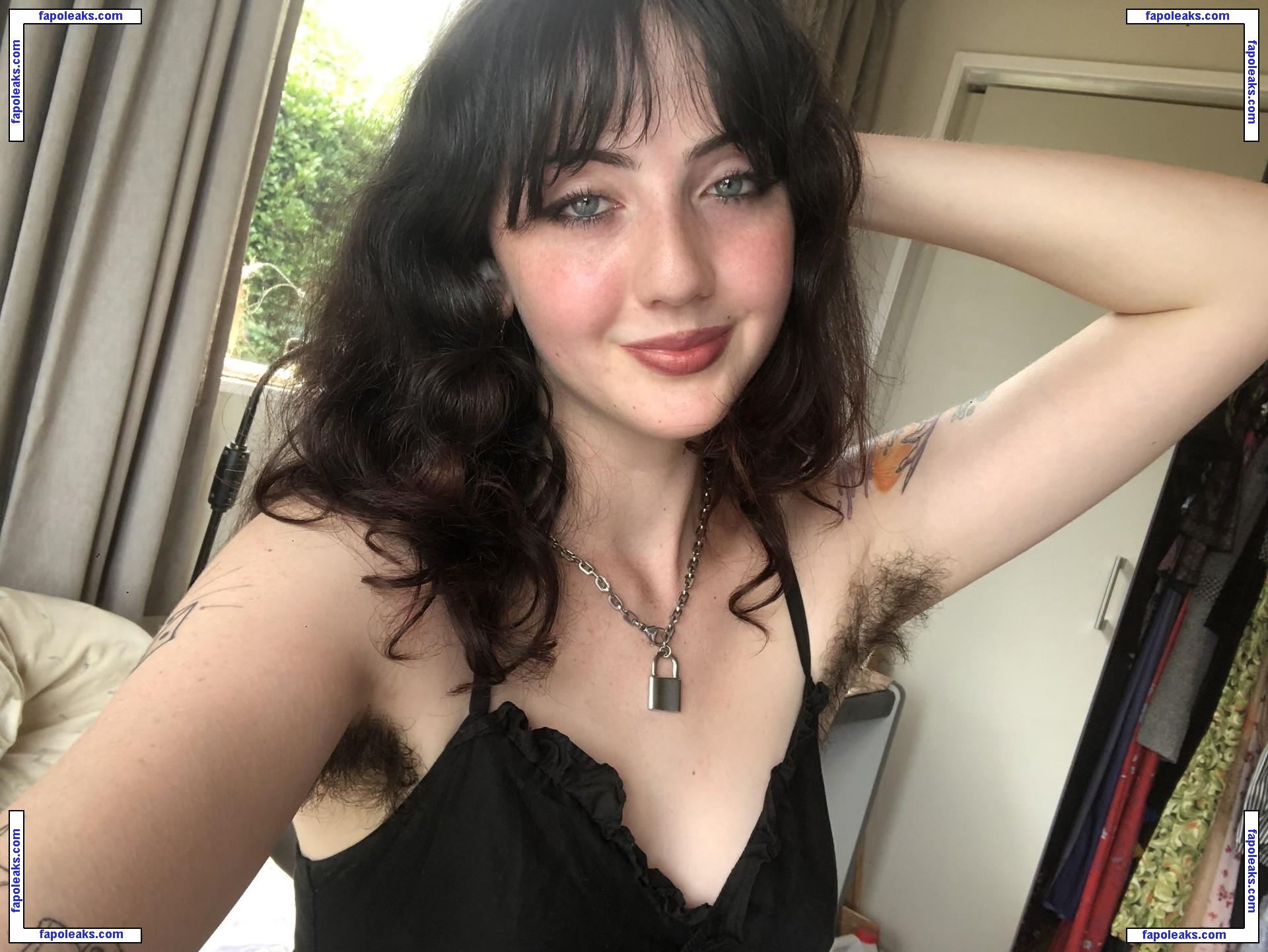 Pearlygirly06 / pearl_thespringer nude photo #0032 from OnlyFans