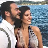 Pelin Akil голая #0026