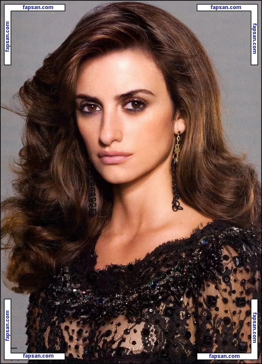 Penélope Cruz nude photo #0247 from OnlyFans