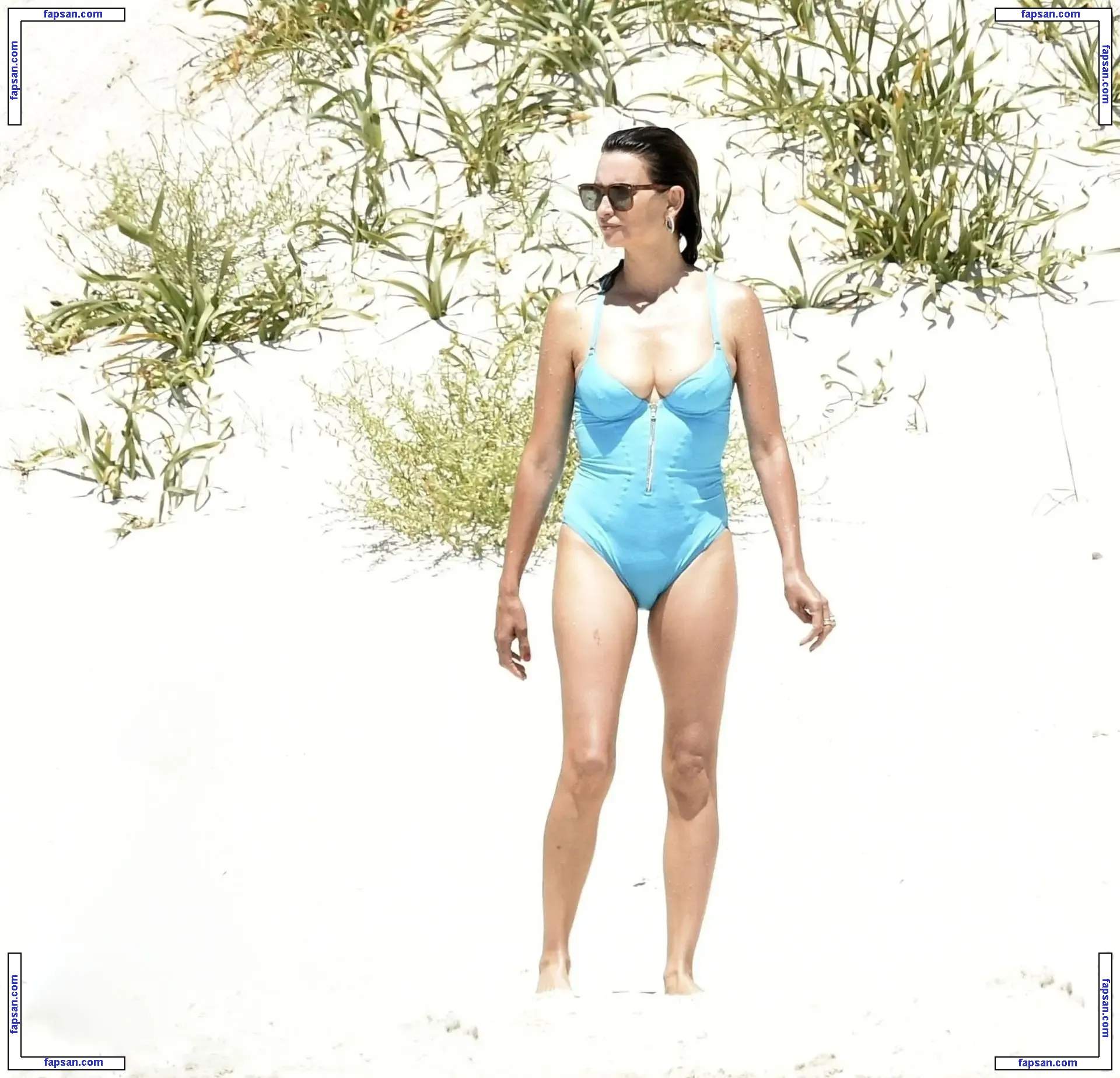 Penélope Cruz nude photo #0589 from OnlyFans