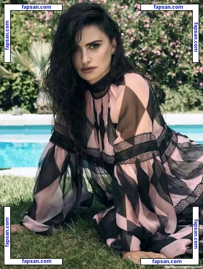 Penélope Cruz nude photo #0811 from OnlyFans